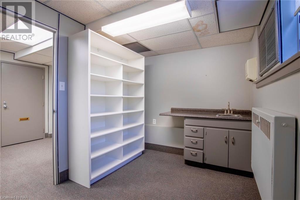 93 Ontario Street, St. Catharines, Ontario  L2R 5J7 - Photo 4 - 40304324