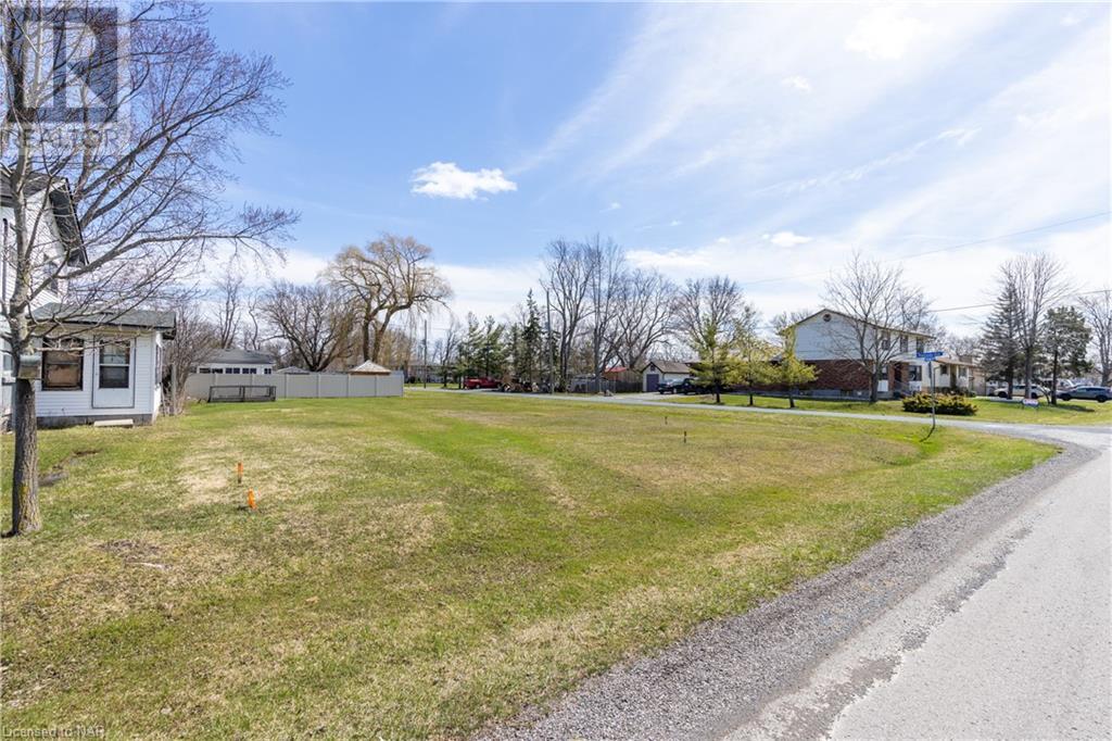 689 Buffalo Road N, Fort Erie, Ontario  L2A 5H1 - Photo 6 - 40399124