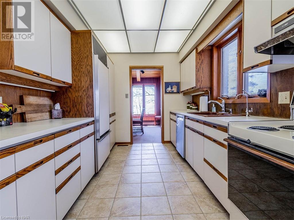 10201 Camelot Drive, Wainfleet, Ontario  L3K 5V4 - Photo 21 - 40392673