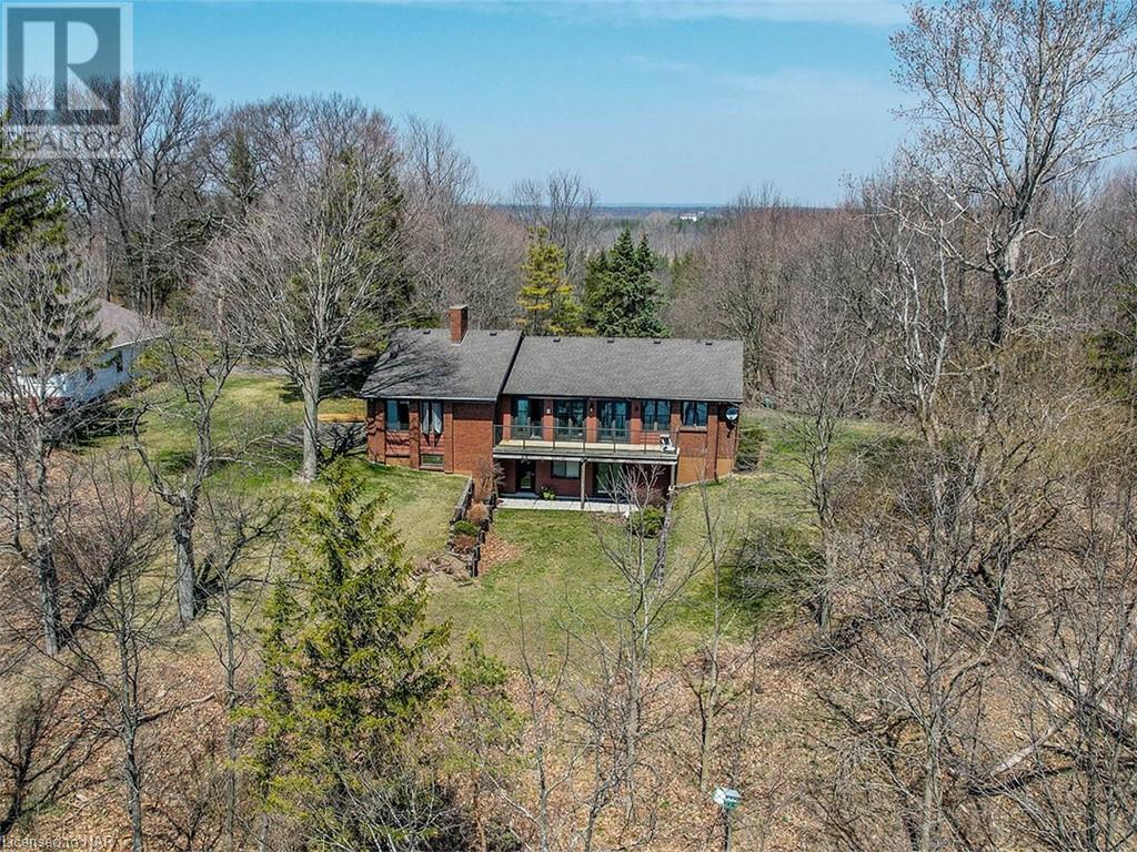 10201 Camelot Drive, Wainfleet, Ontario  L3K 5V4 - Photo 7 - 40392673