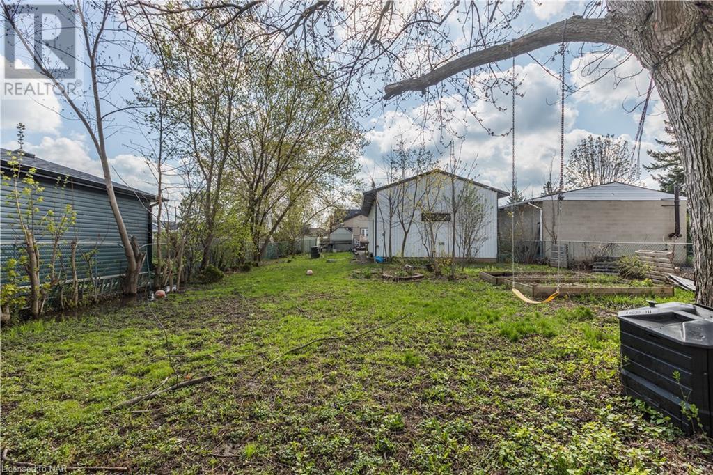 65 Blenheim Drive, Stoney Creek, Ontario  L8E 1W3 - Photo 10 - 40407013