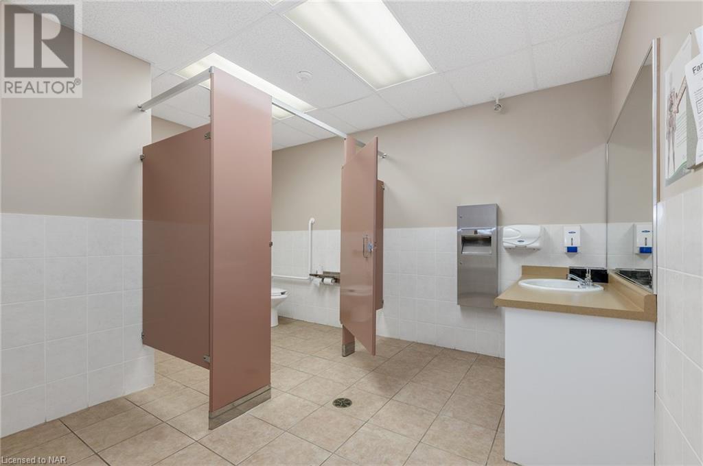 340 Elgin Street, Port Colborne, Ontario  L3K 6G9 - Photo 15 - 40416648
