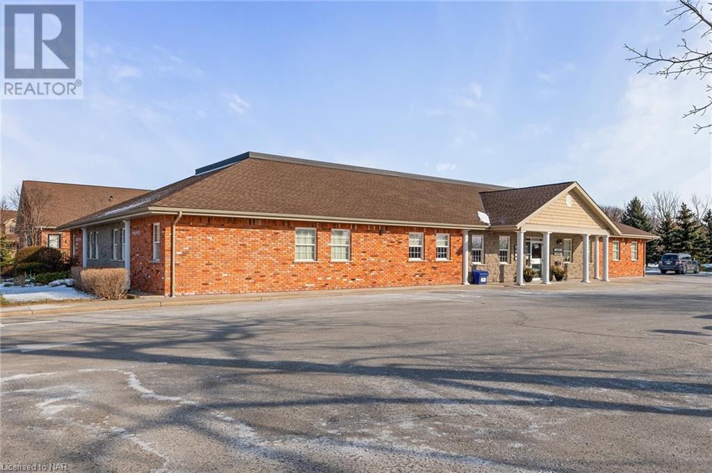 340 Elgin Street, Port Colborne, Ontario  L3K 6G9 - Photo 2 - 40416648