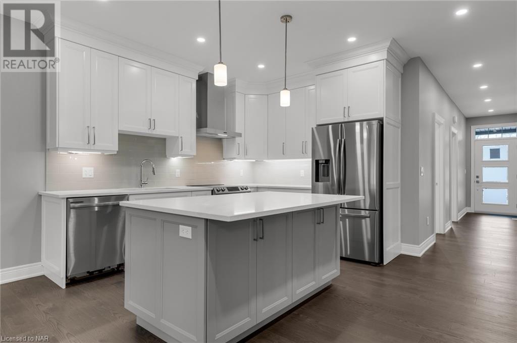 Unit 4 Lancaster Drive, Port Colborne, Ontario  L3K 0B2 - Photo 5 - 40418827