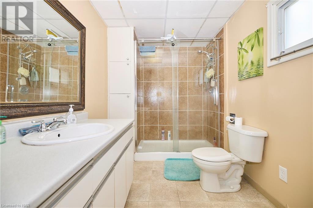 4921 Ontario Avenue, Niagara Falls, Ontario  L2E 3R6 - Photo 10 - 40423751
