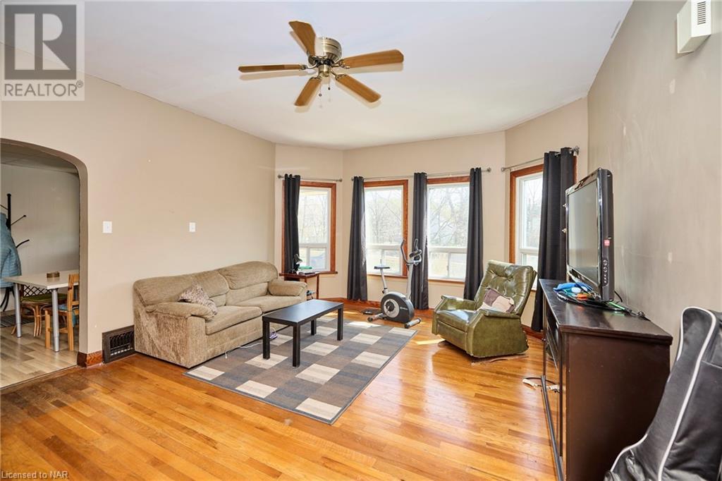 4921 Ontario Avenue, Niagara Falls, Ontario  L2E 3R6 - Photo 6 - 40423751