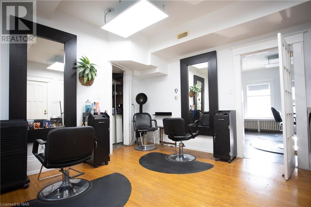 172 West Main Street, Welland, Ontario  L3C 5A2 - Photo 13 - 40400423