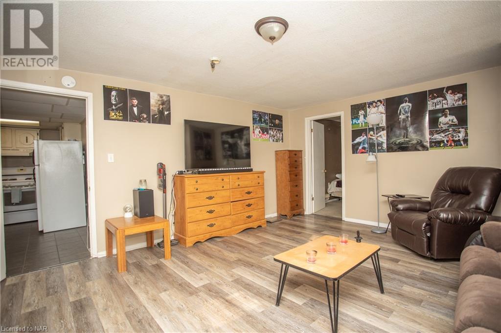 172 West Main Street, Welland, Ontario  L3C 5A2 - Photo 35 - 40400423