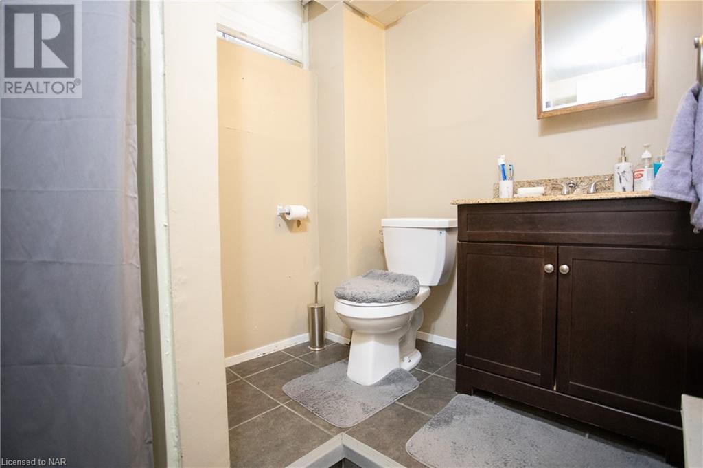 172 West Main Street, Welland, Ontario  L3C 5A2 - Photo 37 - 40400423