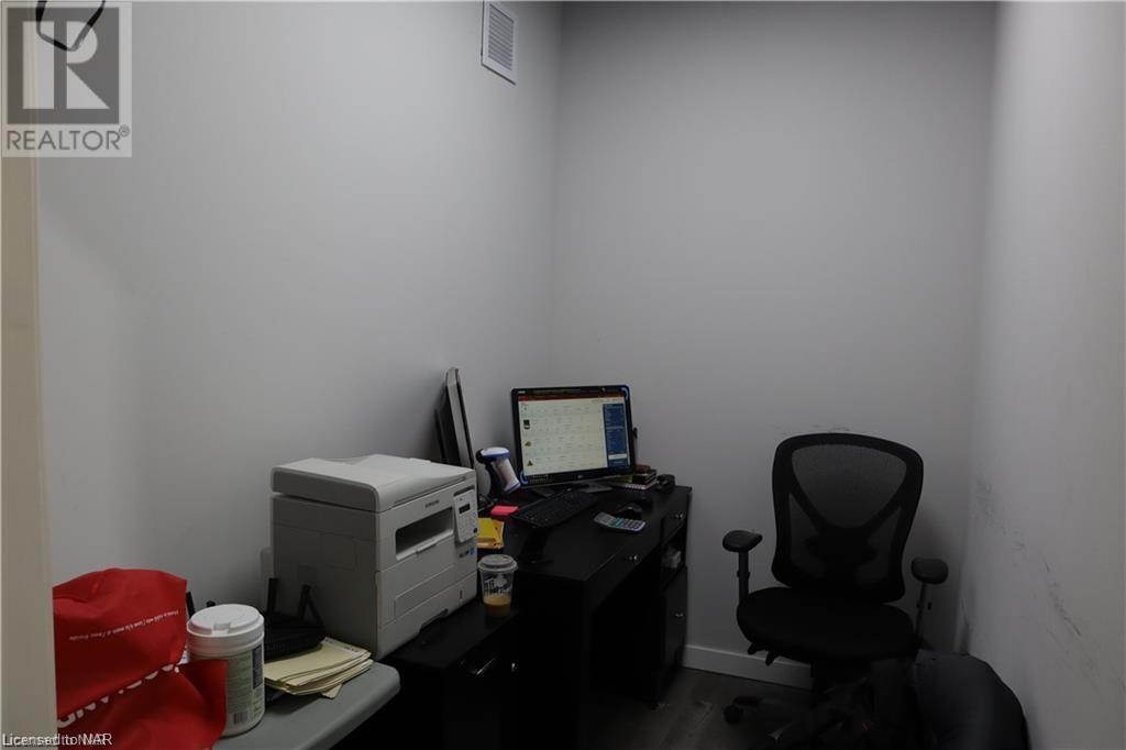359 Carlton Street Unit# 9, St. Catharines, Ontario  L2N 1C2 - Photo 10 - 40433996
