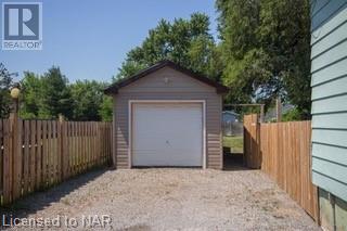 54 Lloyd Street, St. Catharines, Ontario  L2S 2N9 - Photo 15 - 40437304