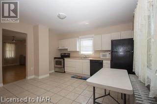 54 Lloyd Street, St. Catharines, Ontario  L2S 2N9 - Photo 4 - 40437304