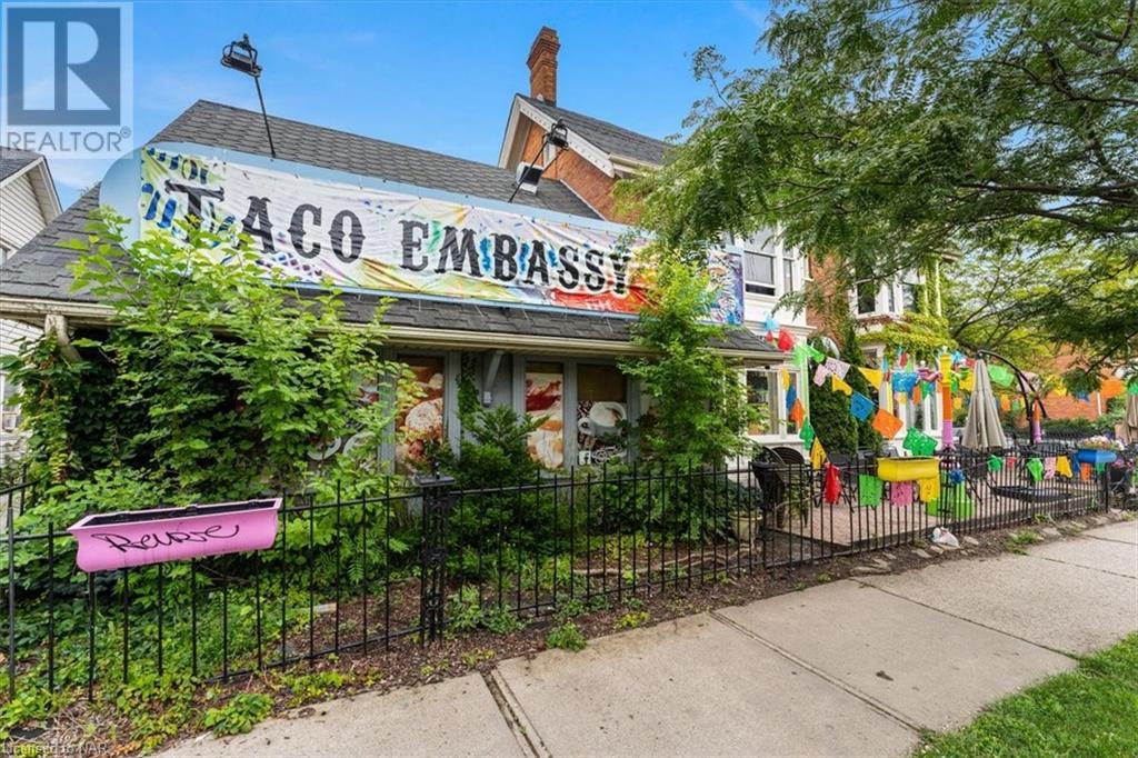 22 Academy Street, St. Catharines, Ontario  L2R 4Z6 - Photo 2 - 40441834