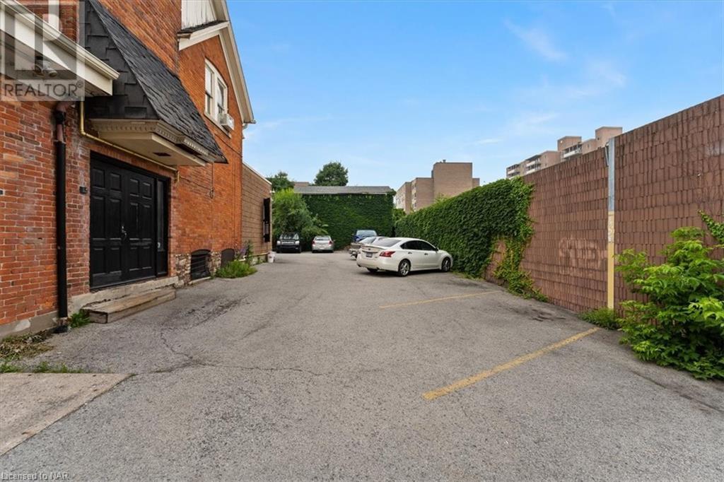 22 Academy Street, St. Catharines, Ontario  L2R 4Z6 - Photo 25 - 40441834
