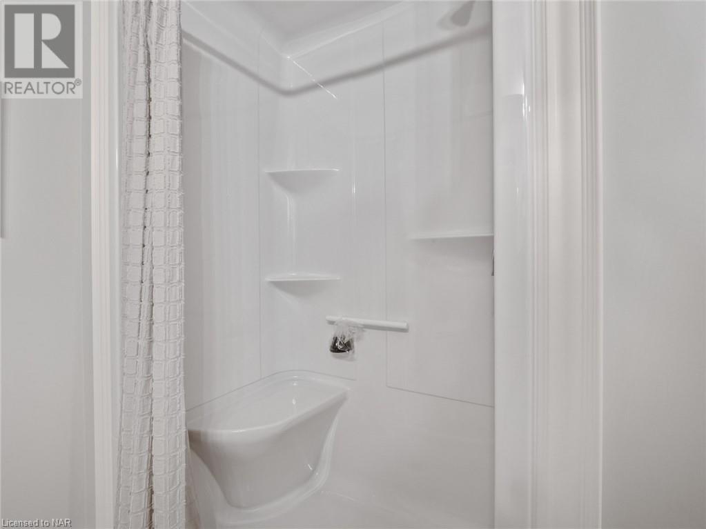 32 Austin Drive, Welland, Ontario  L3B 5N8 - Photo 21 - 40446749