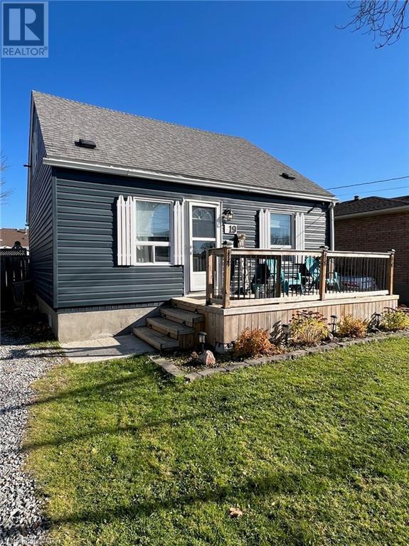 19 Aberdeen Court, Fort Erie, Ontario  L2A 3Y7 - Photo 3 - 40447866