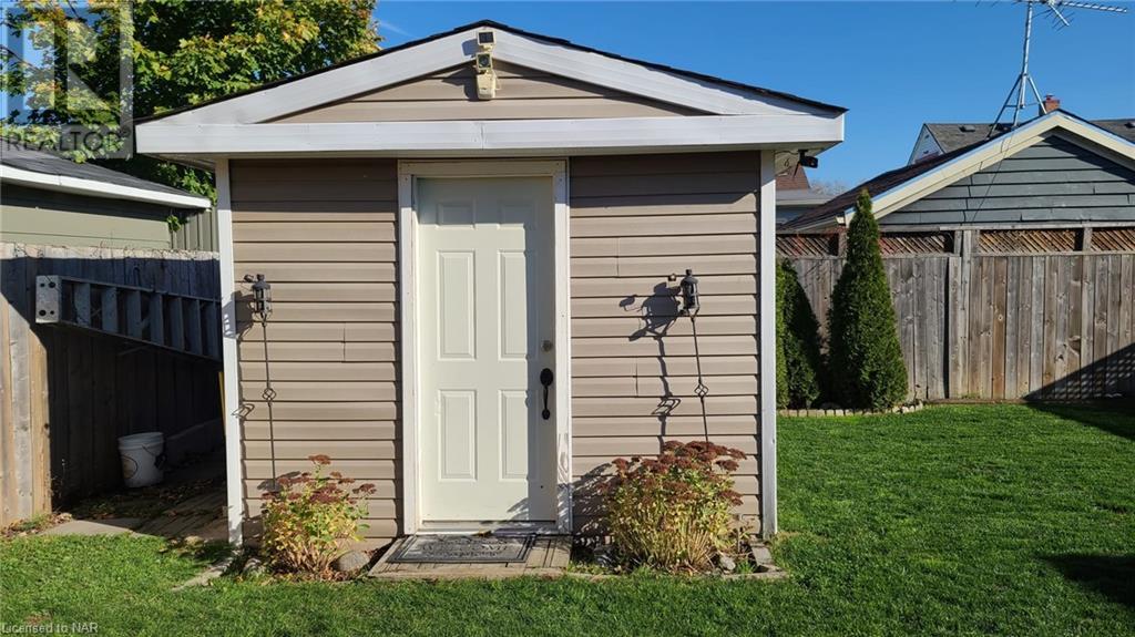 19 Aberdeen Court, Fort Erie, Ontario  L2A 3Y7 - Photo 9 - 40447866