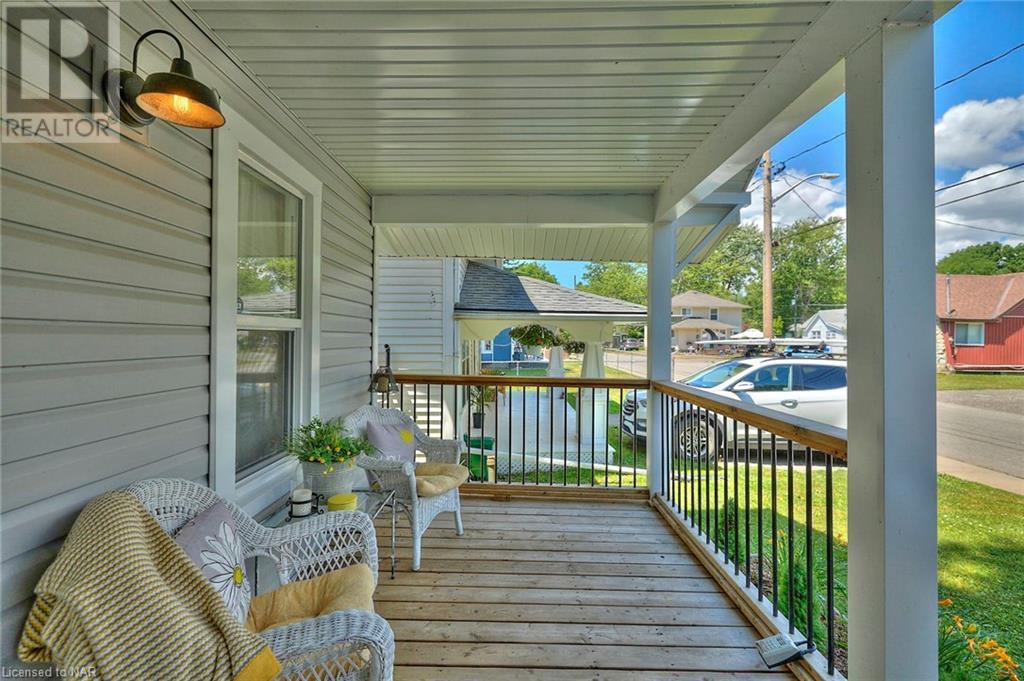 3913 Alexandra Road, Crystal Beach, Ontario  L0S 1B0 - Photo 5 - 40450348