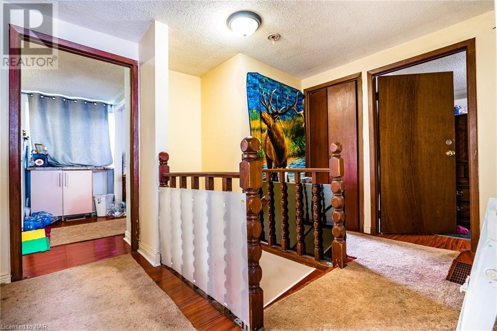 27 Fitzgerald Street, St. Catharines, Ontario  L2R 4B4 - Photo 10 - 40447367