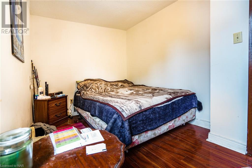 27 Fitzgerald Street, St. Catharines, Ontario  L2R 4B4 - Photo 9 - 40447367