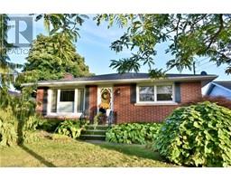 8 HENRY Street, niagara-on-the-lake, Ontario