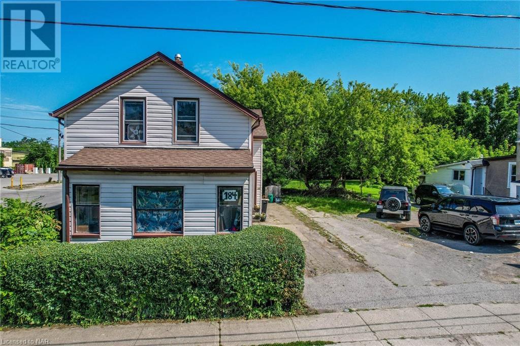 184 Lincoln Street, Welland, Ontario  L3B 4M7 - Photo 2 - 40447681