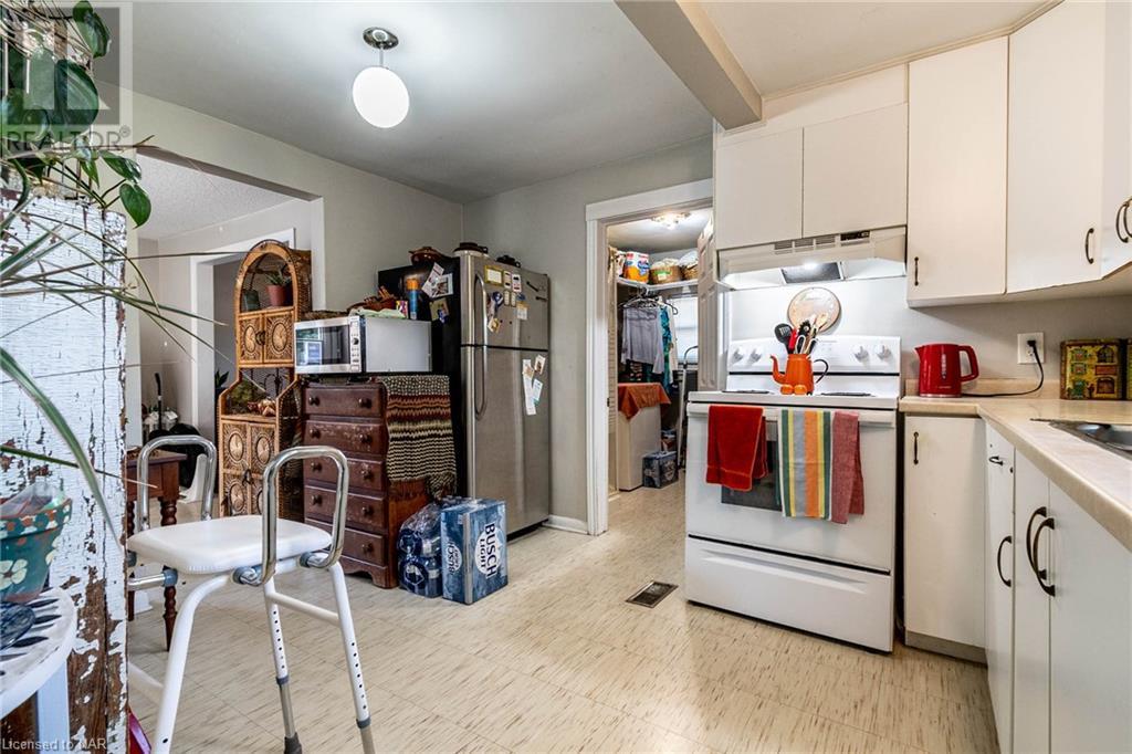 184 Lincoln Street, Welland, Ontario  L3B 4M7 - Photo 7 - 40447681