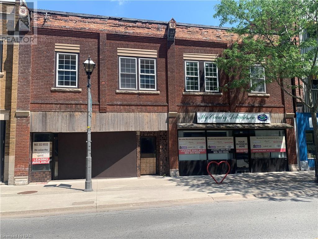 4351 Queen Street, Niagara Falls, Ontario  L2E 2K9 - Photo 2 - 40452352
