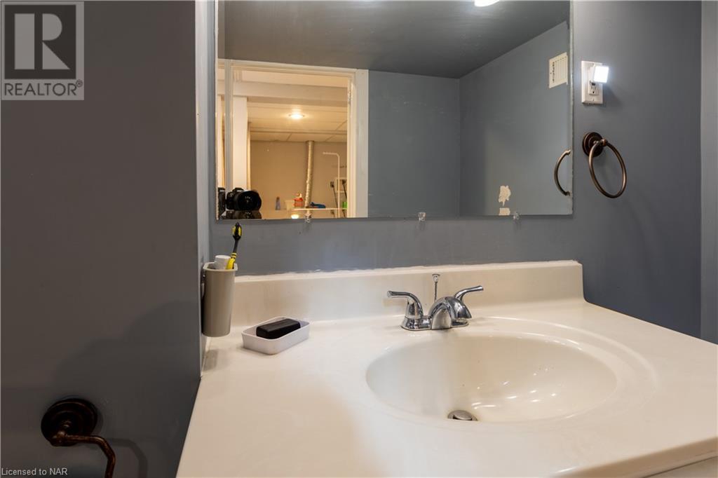 43 Greystone Crescent, St. Catharines, Ontario  L2N 6P1 - Photo 24 - 40454682