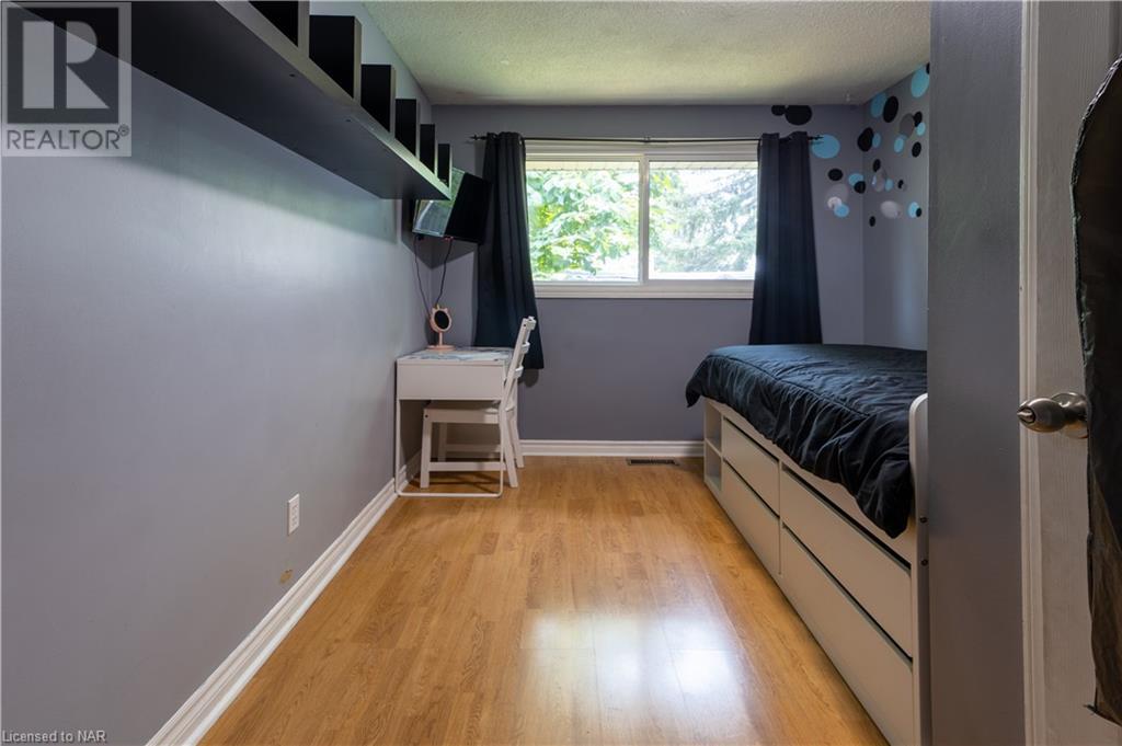 43 Greystone Crescent, St. Catharines, Ontario  L2N 6P1 - Photo 7 - 40454682