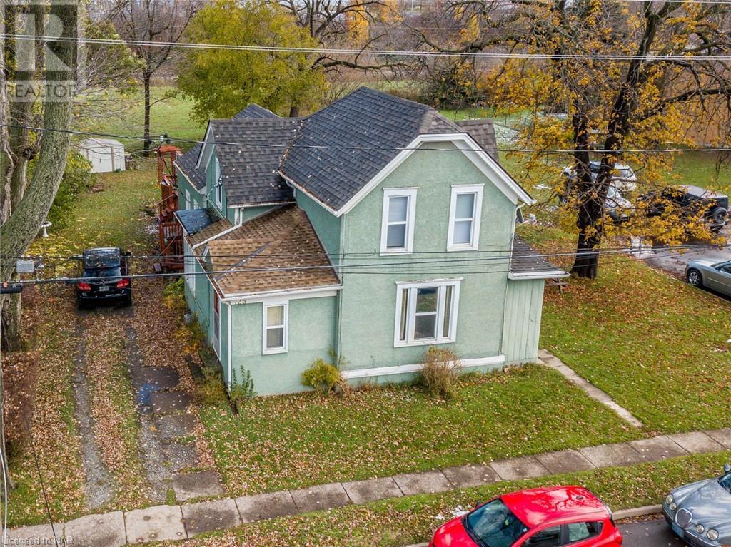 725 King Street, Port Colborne, Ontario  L3K 4J1 - Photo 2 - 40459970