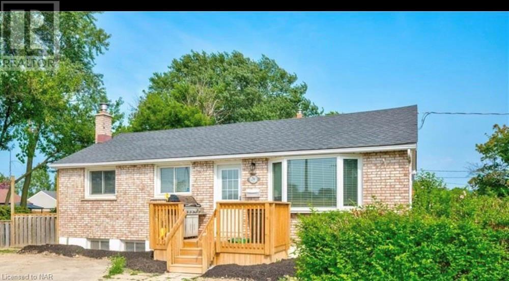 79 Powerview Avenue, St. Catharines, Ontario  L2S 1W5 - Photo 2 - 40460194