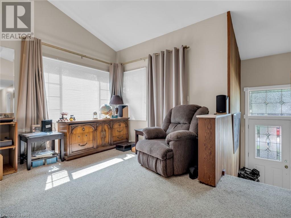 1a Donahugh Drive, Fonthill, Ontario  L0S 1E2 - Photo 3 - 40460075