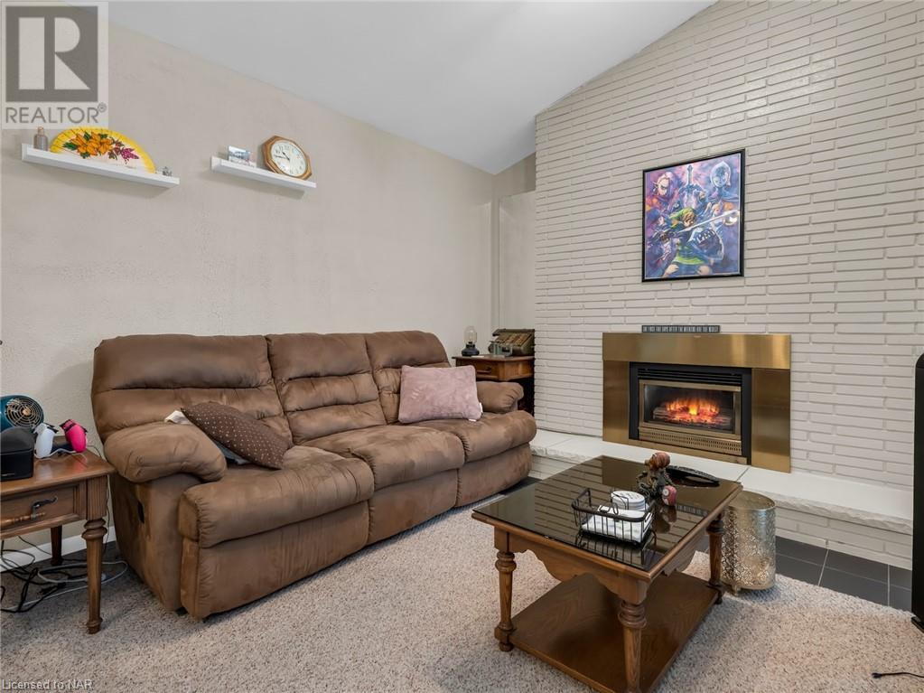 1a Donahugh Drive, Fonthill, Ontario  L0S 1E2 - Photo 4 - 40460075