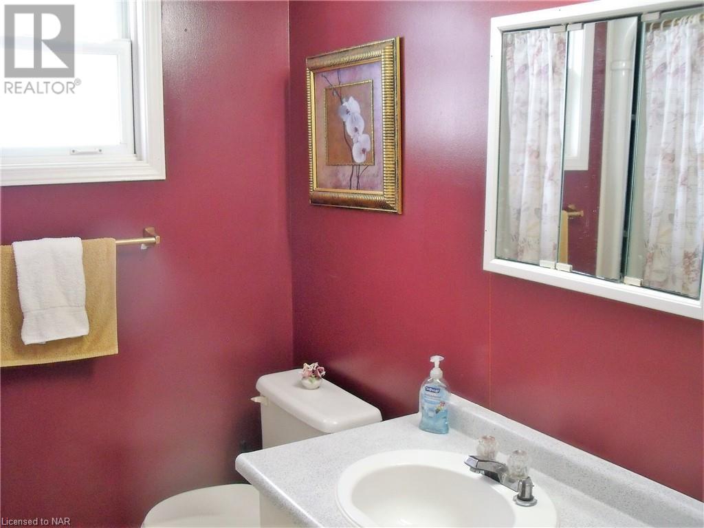 976 Colette Road, Fort Erie, Ontario  L2A 6G9 - Photo 15 - 40461538