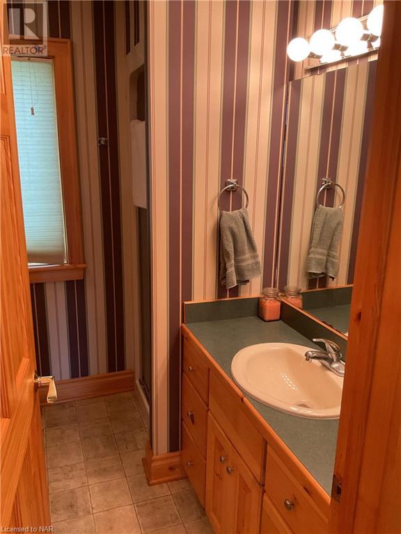 4337 Erie Rd Road, Crystal Beach, Ontario  L0S 1B0 - Photo 49 - 40454997