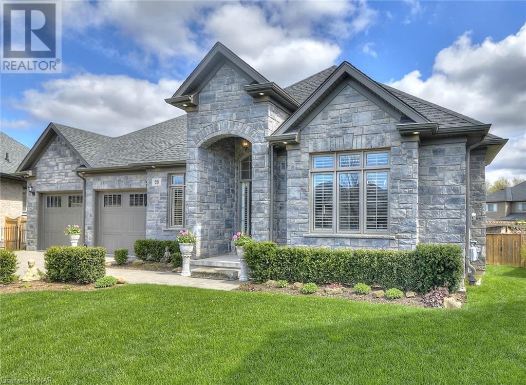 20 JOYCE Crescent, fonthill, Ontario