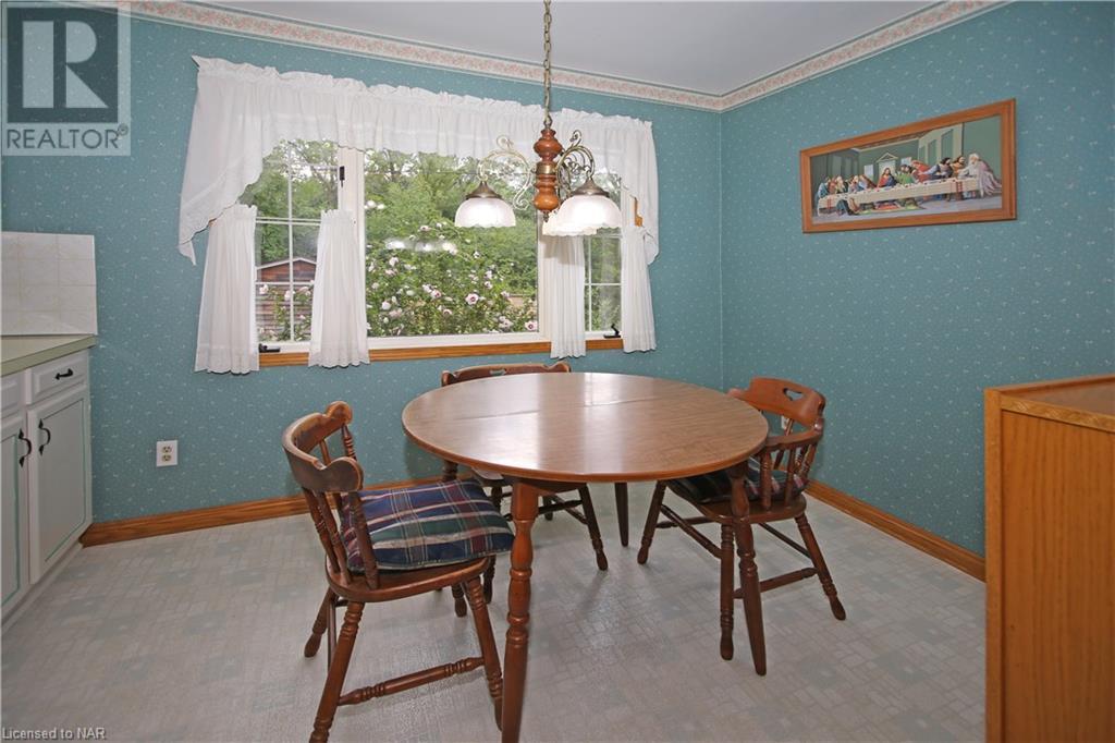 826 Parkdale Avenue, Fort Erie, Ontario  L2A 5B6 - Photo 20 - 40461162