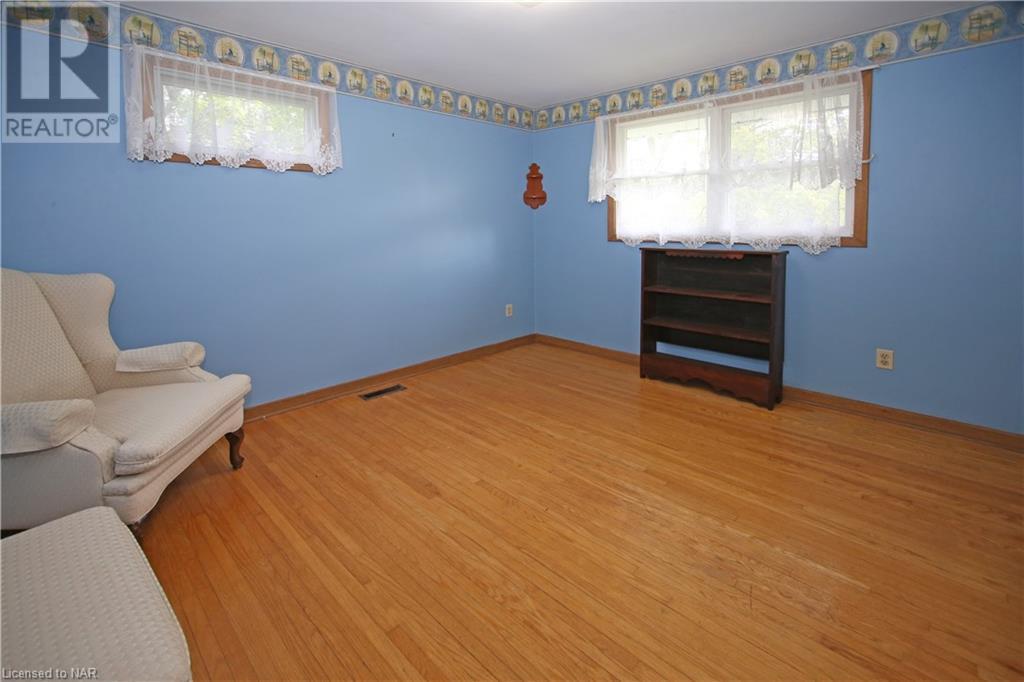 826 Parkdale Avenue, Fort Erie, Ontario  L2A 5B6 - Photo 37 - 40461162