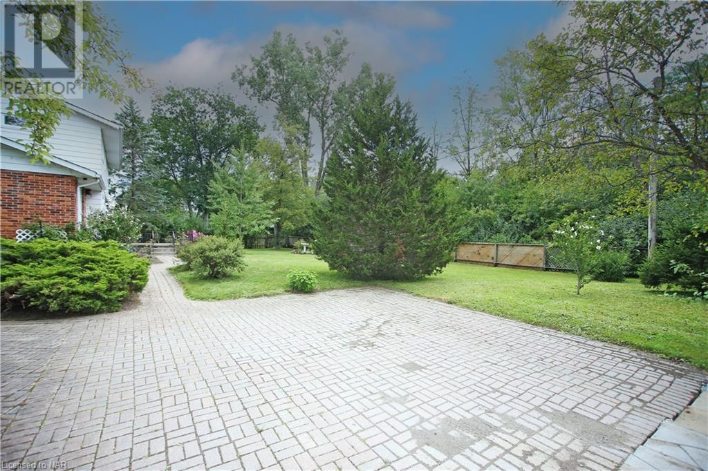 826 Parkdale Avenue, Fort Erie, Ontario  L2A 5B6 - Photo 5 - 40461162