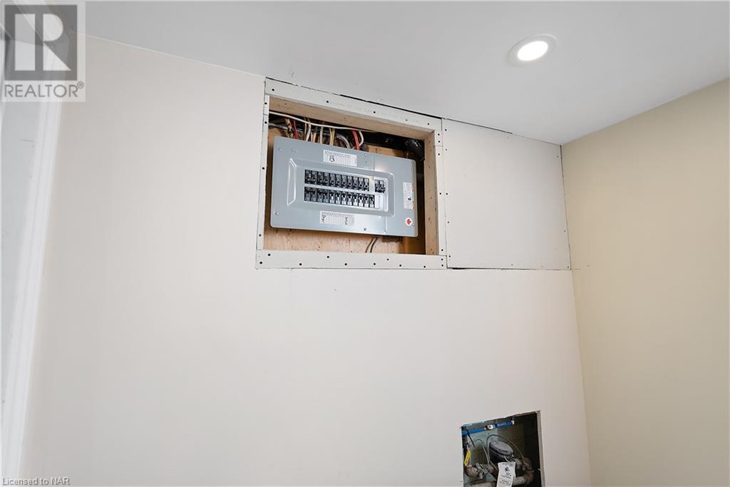 4105 Acheson Avenue, Niagara Falls, Ontario  L2E 3L8 - Photo 6 - 40466112