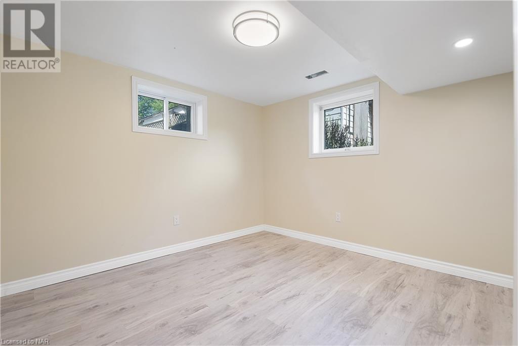 4105 Acheson Avenue, Niagara Falls, Ontario  L2E 3L8 - Photo 7 - 40466112