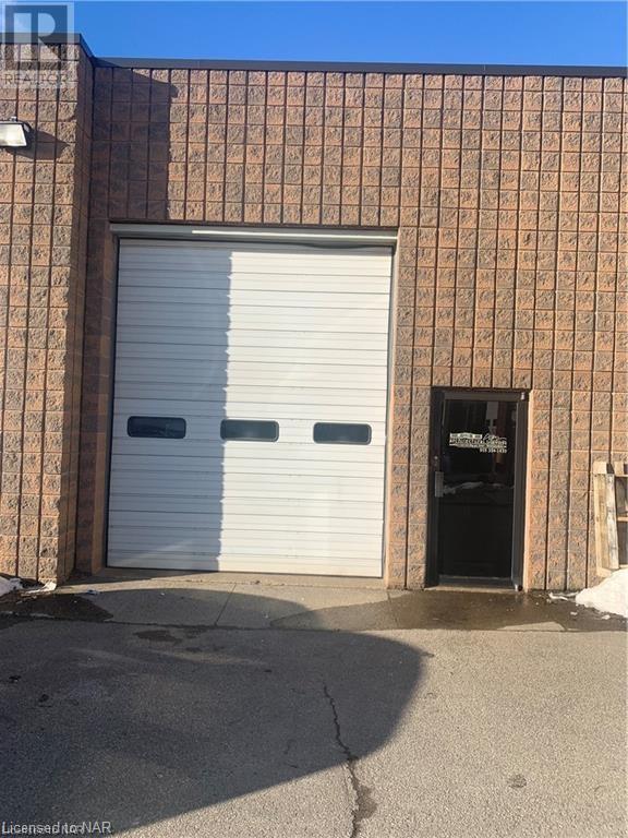 4400 Montrose Road Unit# 8, Niagara Falls, Ontario  L2H 1K2 - Photo 2 - 40465748