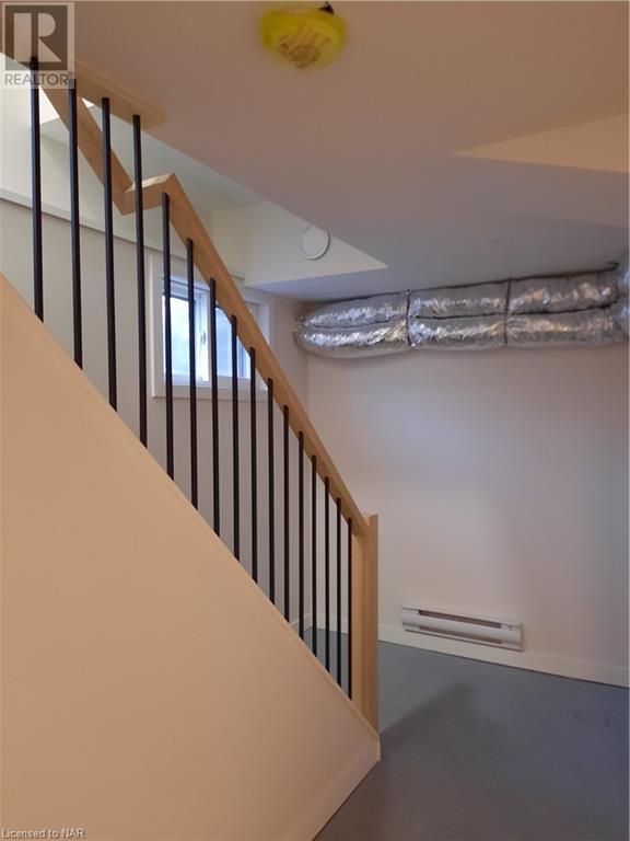 2 Thorndale Avenue, St. Catharines, Ontario  L2R 6A3 - Photo 33 - 40467925