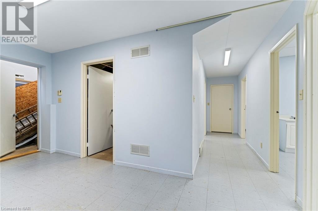 249 Carlton Street, St. Catharines, Ontario  L2N 1B6 - Photo 36 - 40470333