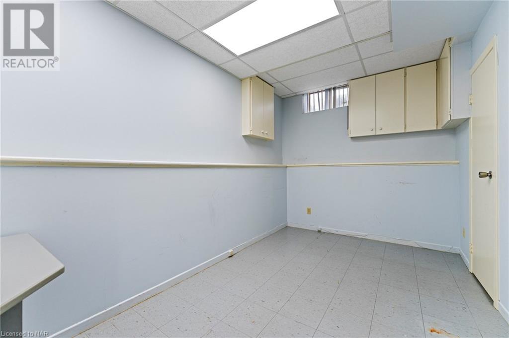249 Carlton Street, St. Catharines, Ontario  L2N 1B6 - Photo 38 - 40470333
