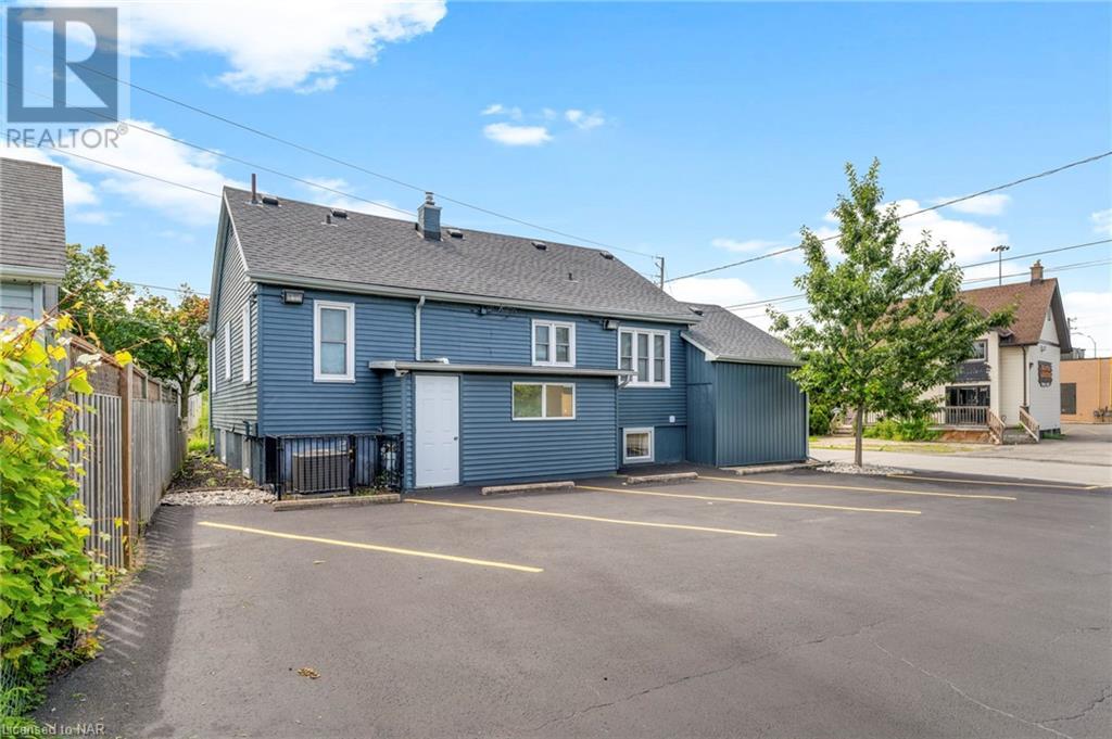 249 Carlton Street, St. Catharines, Ontario  L2N 1B6 - Photo 6 - 40470333