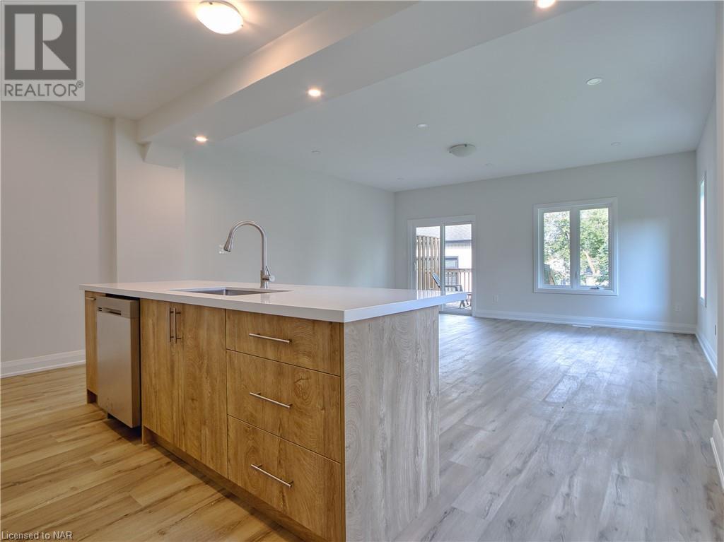 13 Valley Road Unit# 4, St. Catharines, Ontario  L2S 1Y7 - Photo 8 - 40469177