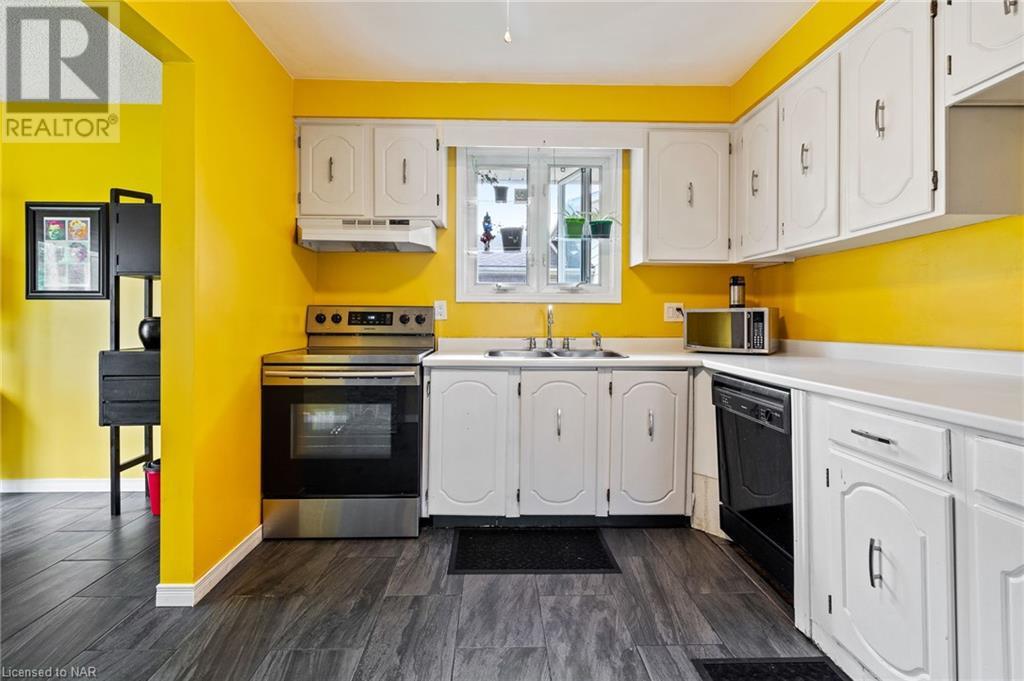 7626 Fern Avenue, Niagara Falls, Ontario  L2G 7H3 - Photo 6 - 40470575