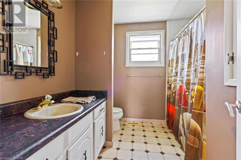 7626 Fern Avenue, Niagara Falls, Ontario  L2G 7H3 - Photo 7 - 40470575
